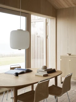 Lampada a sospensione in vetro opale soffiato EK61
