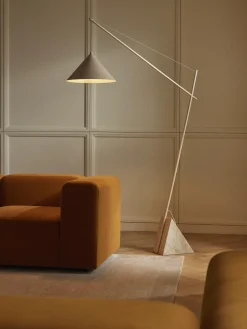 Lampada da lettura grande con base i travertino Reyna