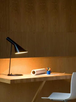 Lampada da scrivania AJ, varie misure