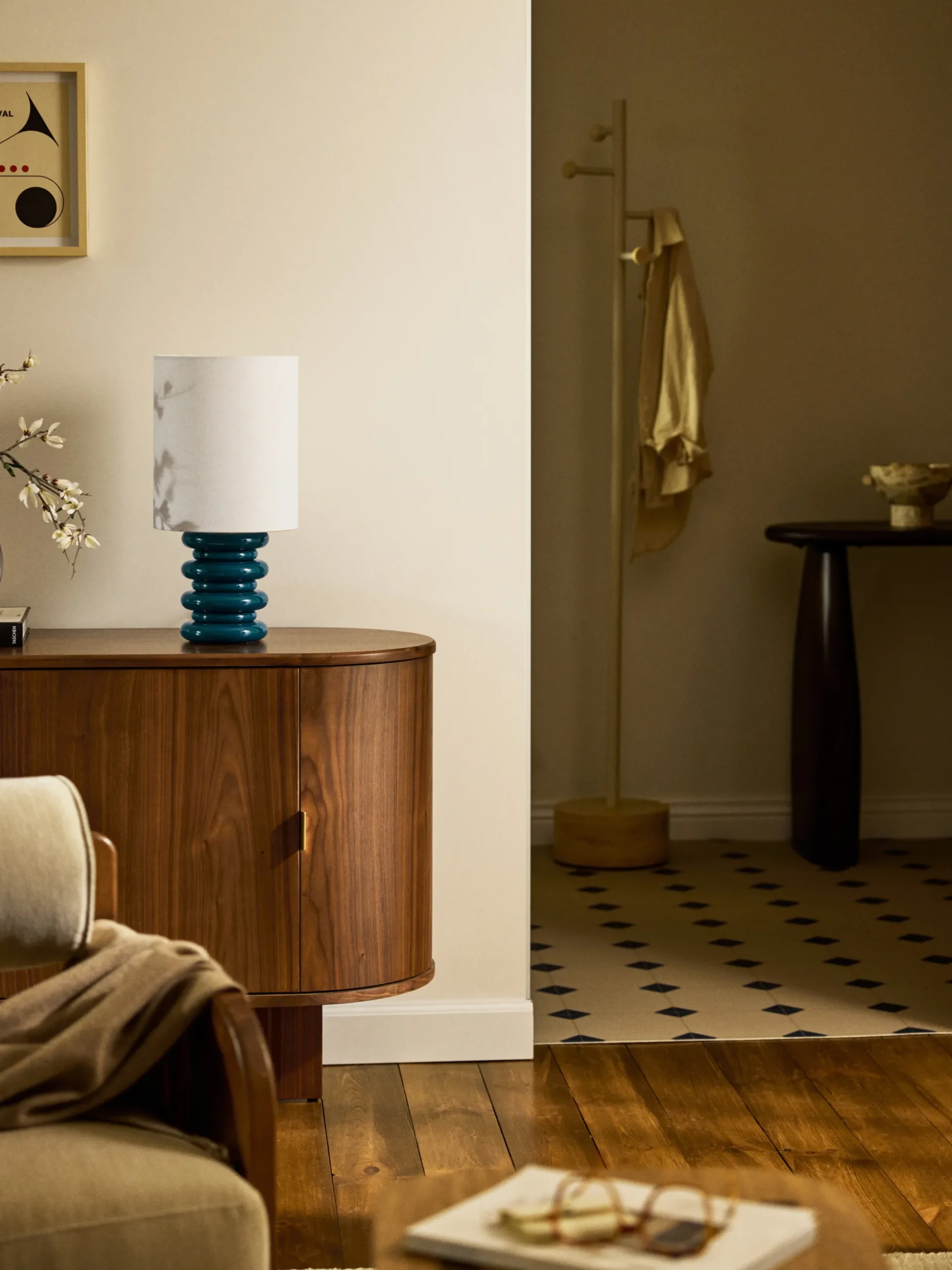Lampada da tavolo con base in legno Nicolas