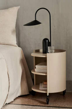 Lampada da tavolo grande con base in marmo Arum, orientabile