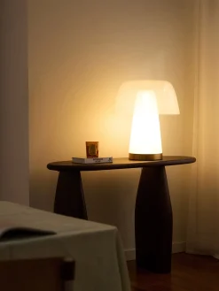 Lampada da tavolo grande a LED Kian