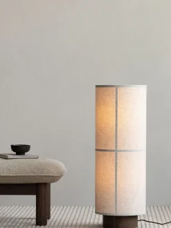 Lampada da tavolo in lino fatta a mano Hashira, luce regolabile