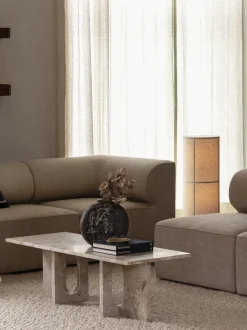 Lampada da tavolo in lino fatta a mano Hashira, luce regolabile