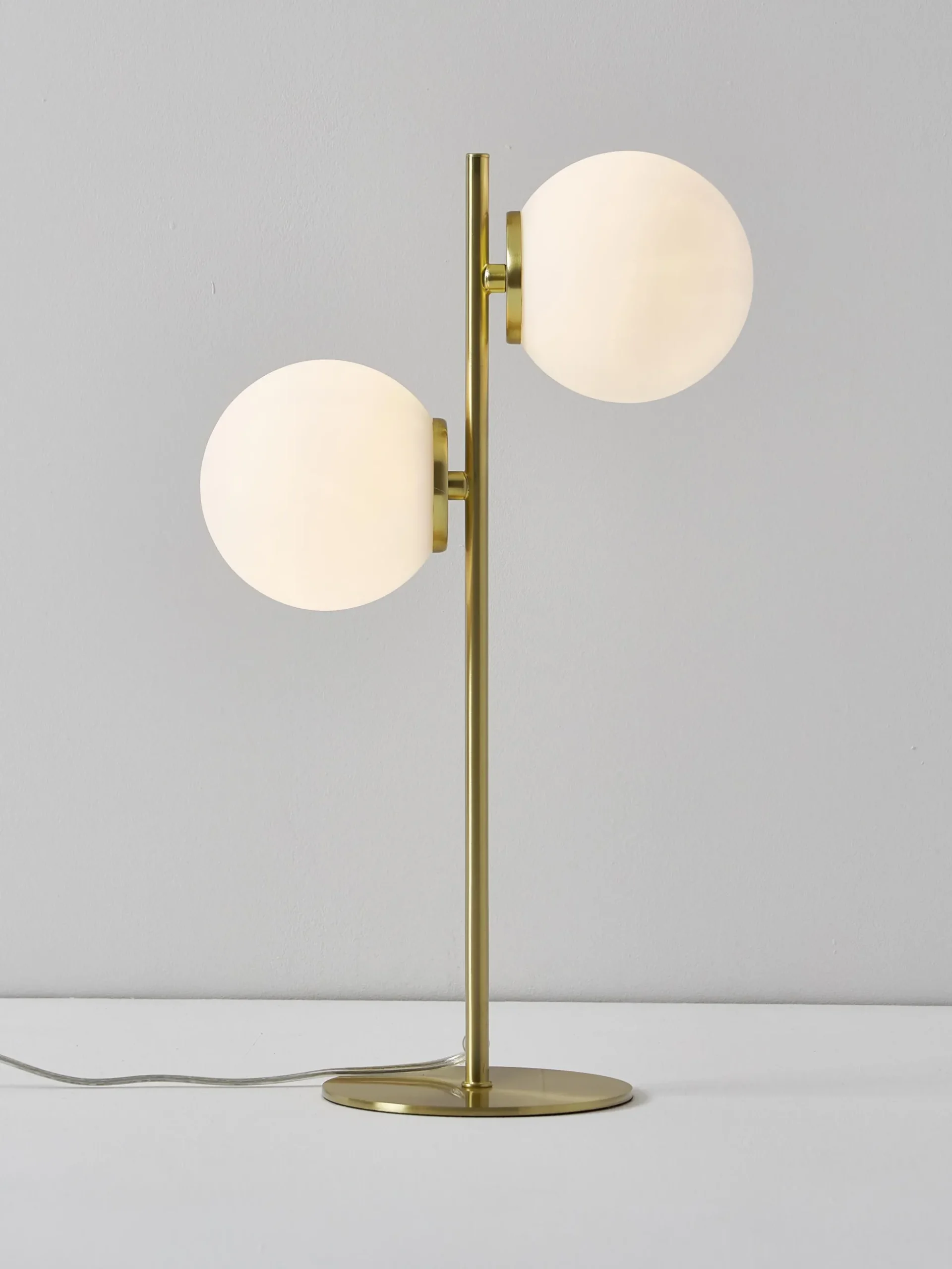 Lampada da tavolo in vetro opale Atlanta