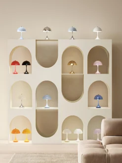 Lampada da tavolo piccola portatile a LED Panthella 160, design Verner Panton