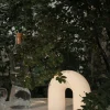 Lampada da tavolo piccola portatile a LED con struttura millerighe e luce regolabile Vuelta