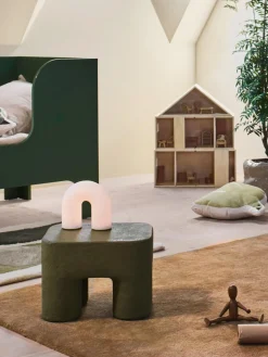 Lampada da tavolo piccola portatile a LED con struttura millerighe e luce regolabile Vuelta