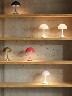 Lampada da tavolo piccola portatile a LED Panthella 160, design Verner Panton