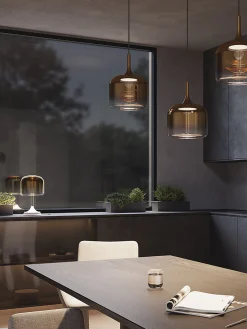 Lampada da tavolo piccola a LED con luce regolabile Spirito