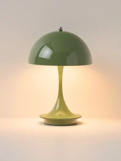 Lampada da tavolo piccola portatile a LED Panthella 160, design Verner Panton