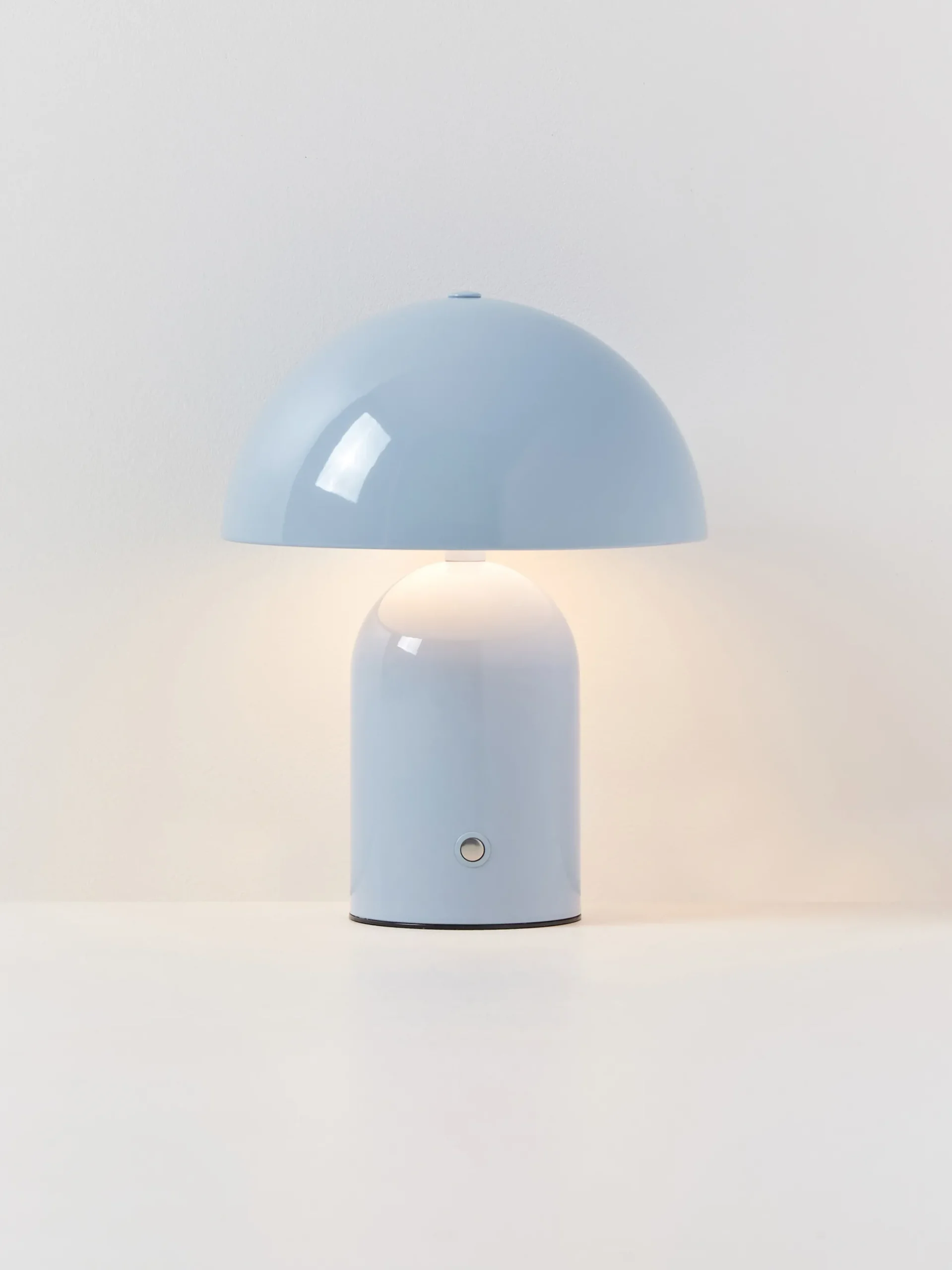 Lampada da tavolo piccola portatile a LED con luce regolabile Walter