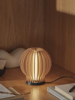 Lampada da tavolo pizzola portatile a LED con luce regolabile Radiant