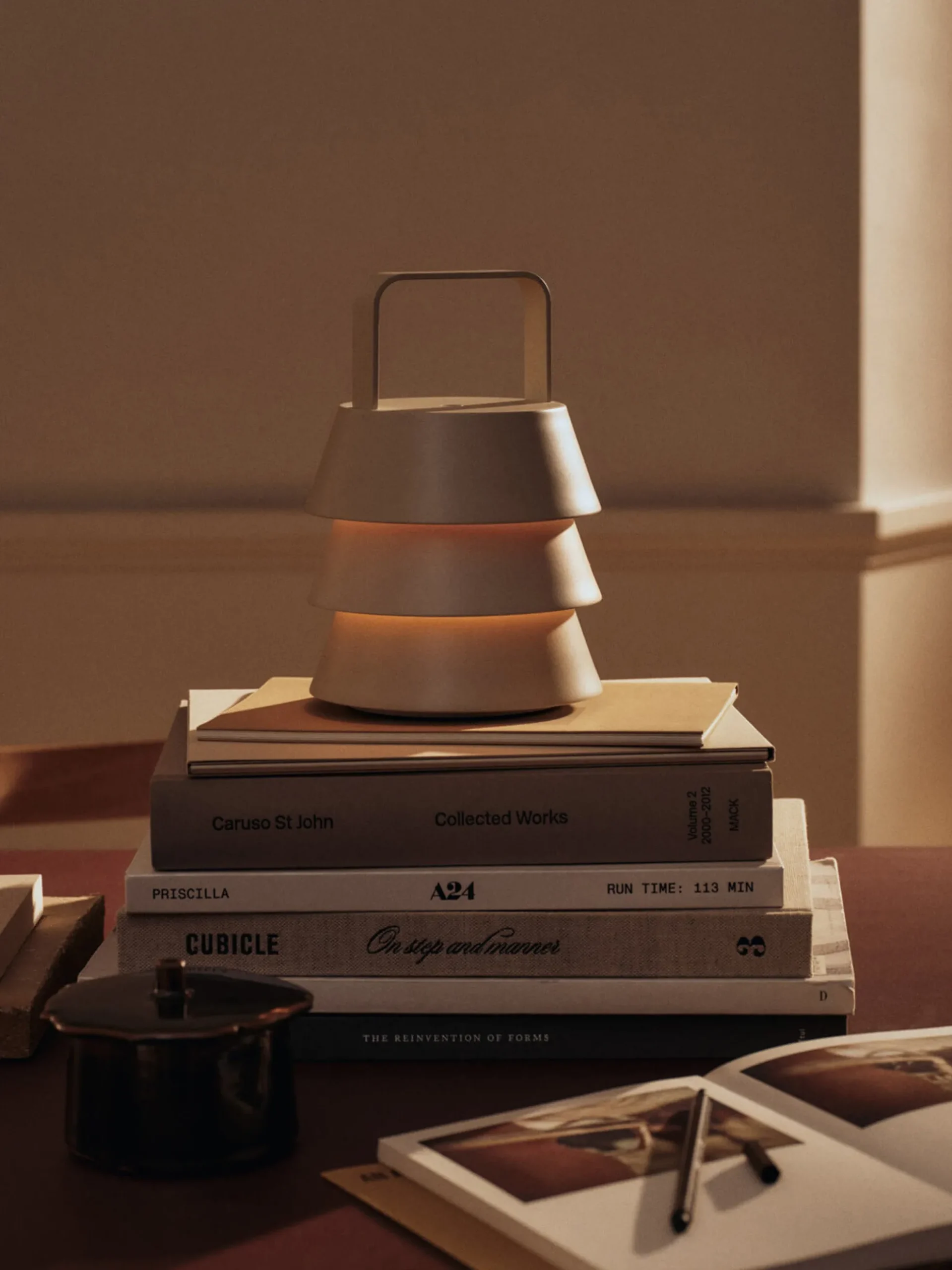 Lampada da tavolo portatile a LED dimmerabile Luver