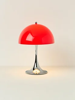 Lampada da tavolo portatile a LED con luce regolabile Panthella 250, Design Verner Panton