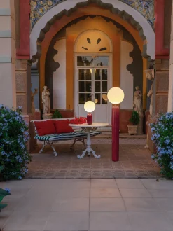 Lampada da tavolo portatile a LED con luce regolabile Monica