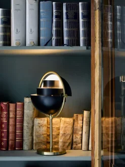 Lampada da tavolo portatile con luce regolabile Multi-Lite, orientabile