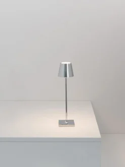 Lampada da tavolo portatile a LED con luce regolabile Poldina Pro Micro