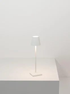 Lampada da tavolo portatile a LED con luce regolabile Poldina Pro Micro