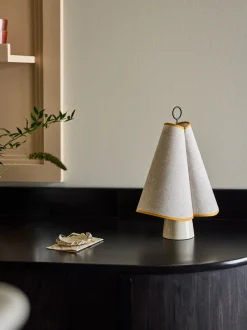 Lampada da tavolo portatile con luce regolabile Hornbæk