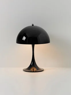 Lampada da tavolo portatile a LED con luce regolabile Panthella 250, Design Verner Panton