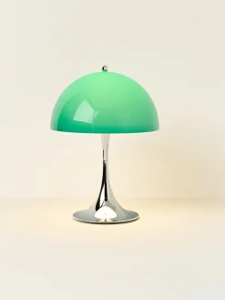 Lampada da tavolo portatile a LED con luce regolabile Panthella 250, Design Verner Panton