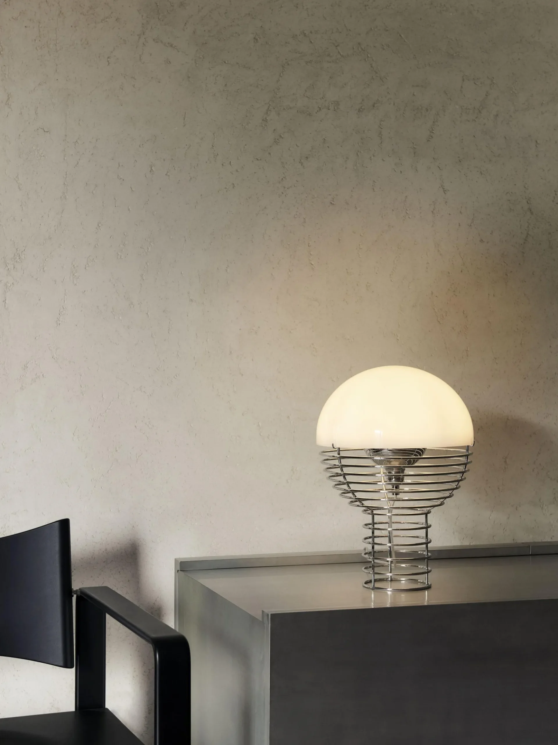 Lampada da tavolo Wire, design Verner Panton