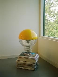 Lampada da tavolo Wire, design Verner Panton