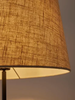 Lampada da terra con base in cemento Kaya