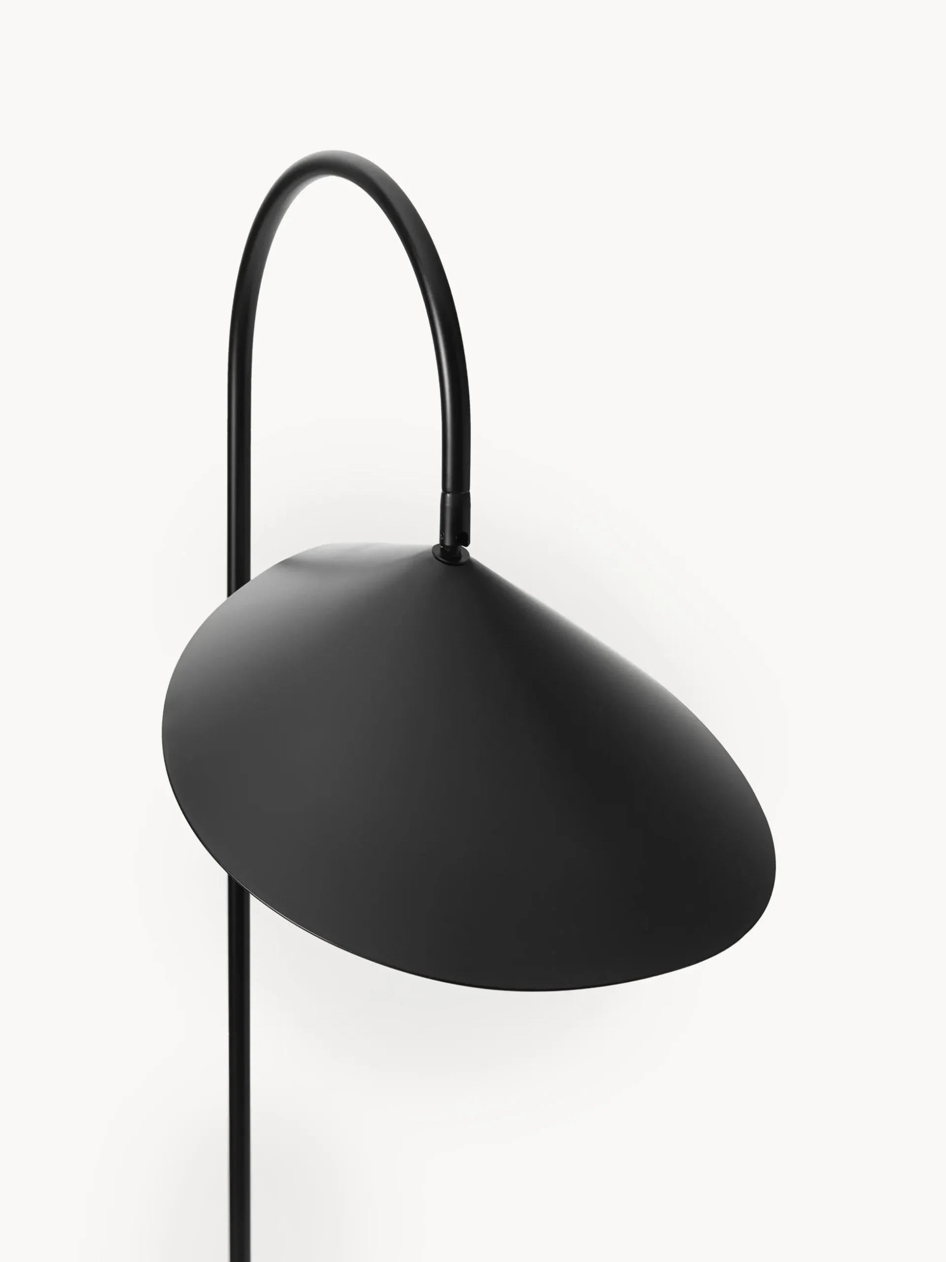 Lampada da terra con base in marmo Arum, orientabile