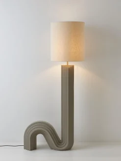 Lampada da terra di design Luomo