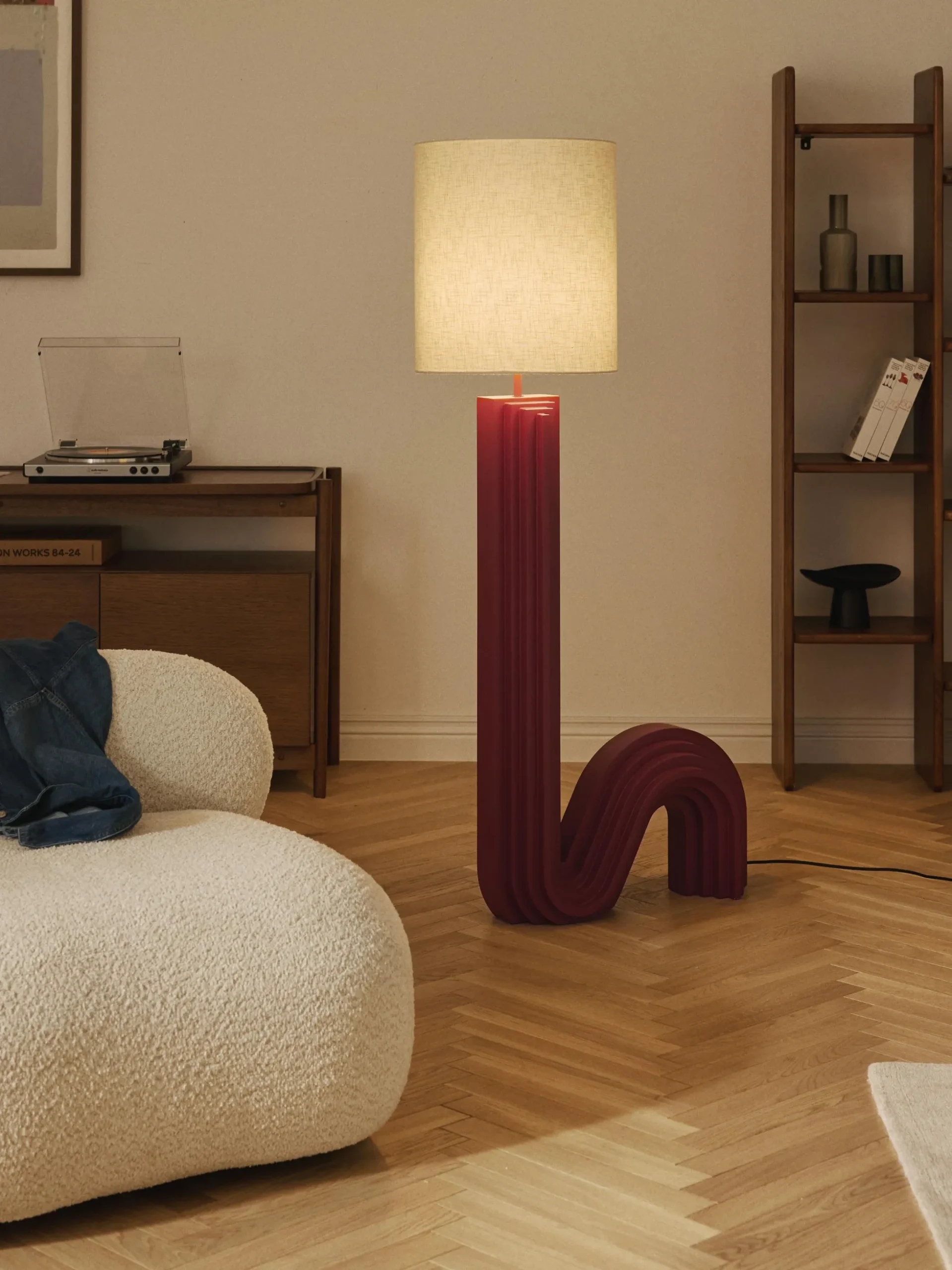 Lampada da terra di design Luomo