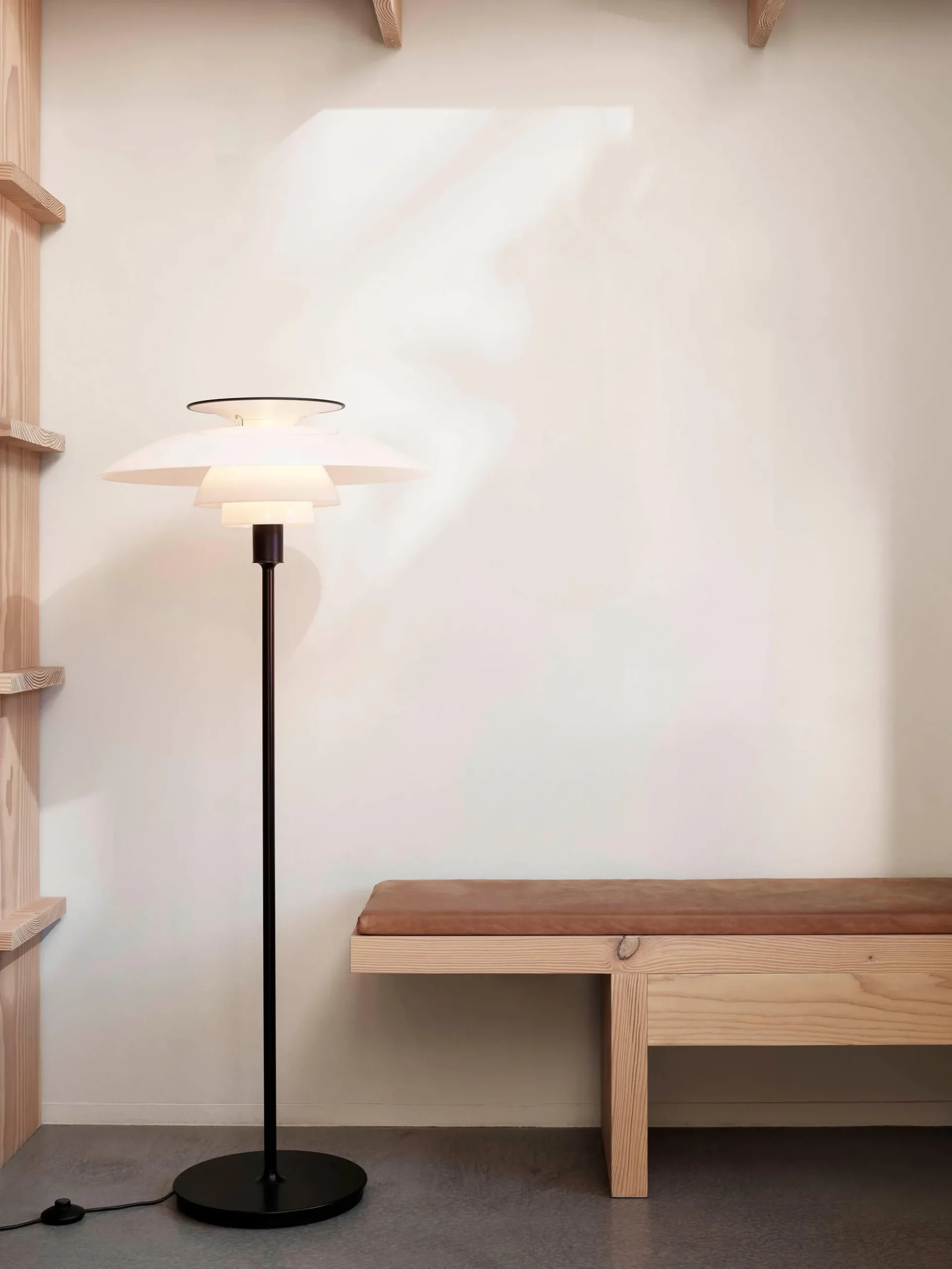 Lampada da terra piccola con luce regolabile PH 80
