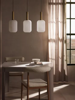 Lampada a sospensione in vetro opalino Candela