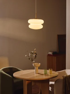 Lampada a sospensione in vetro opale Baya