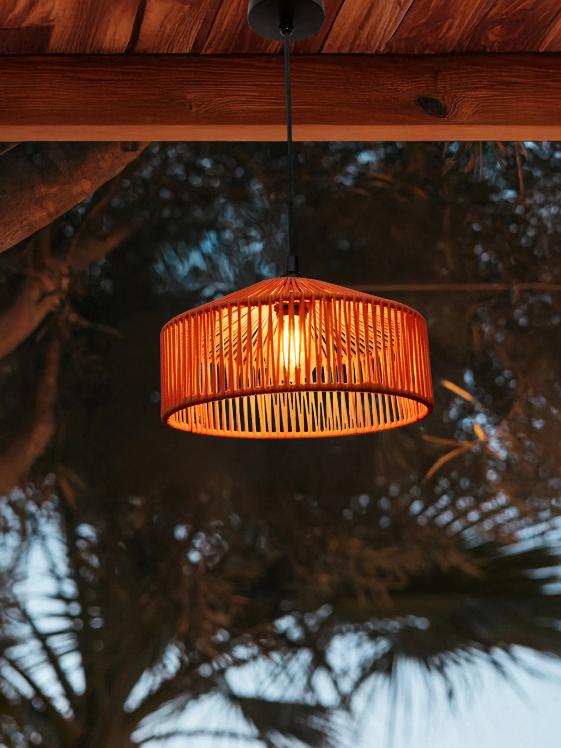 Lampada a sospensione piccola da esterno Calabardina