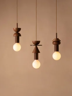 Lampada a sospensione piccola con luce regolabile fatta a mano Junit Walnuss