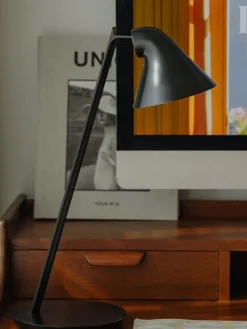 Lampada da tavolo a LED con luce regolabile NJP