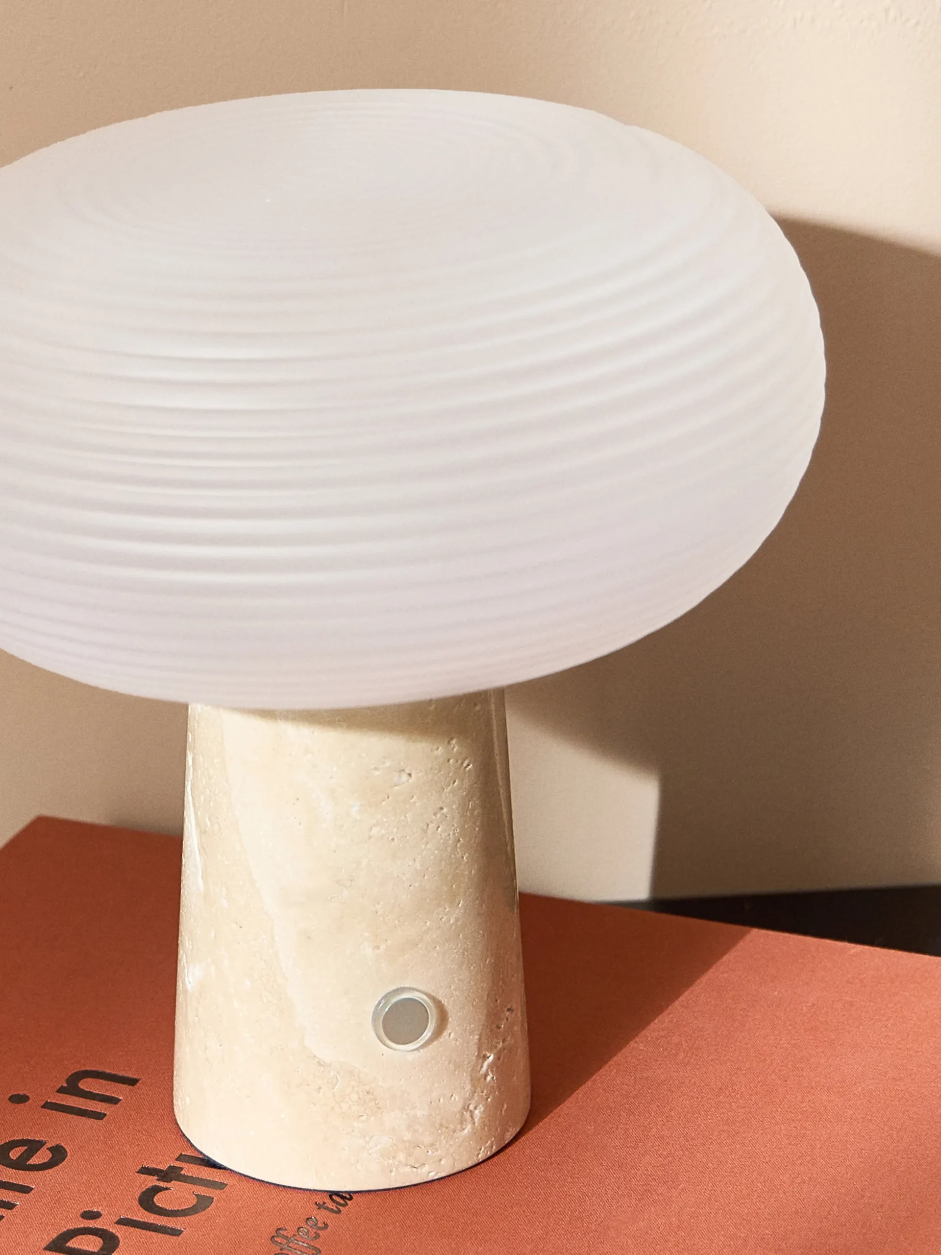 Lampada da tavolo a LED con luce regolabile Mariella