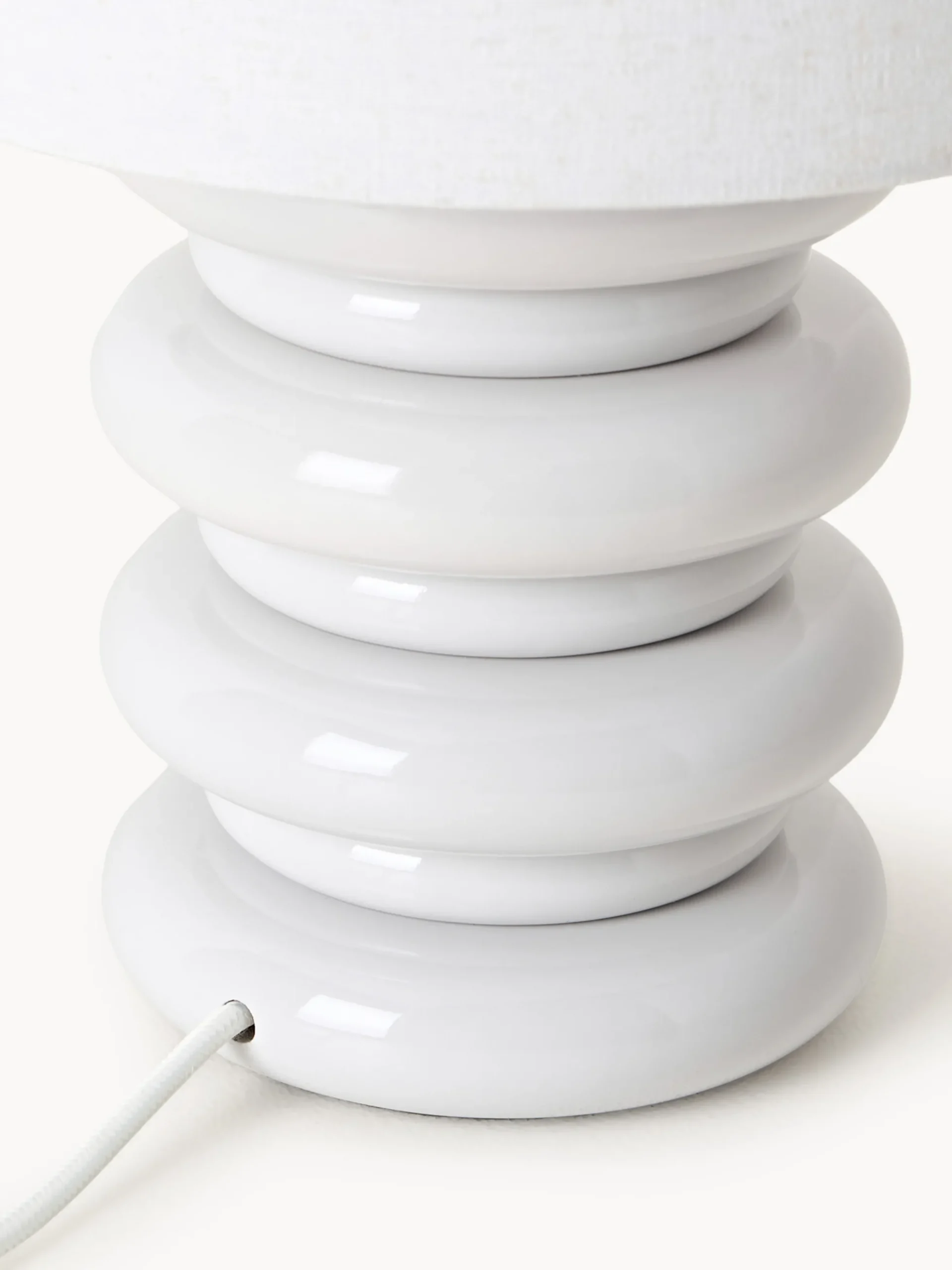 Lampada da tavolo con base in legno Nicolas