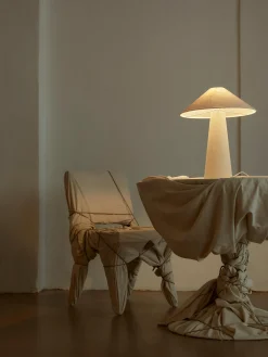 Lampada da tavolo grande in lino Ilena