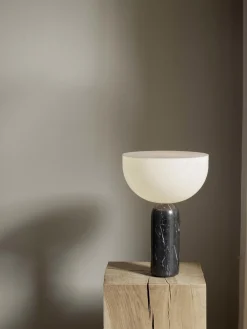 Lampada da tavolo in marmo Kizu, varie misure