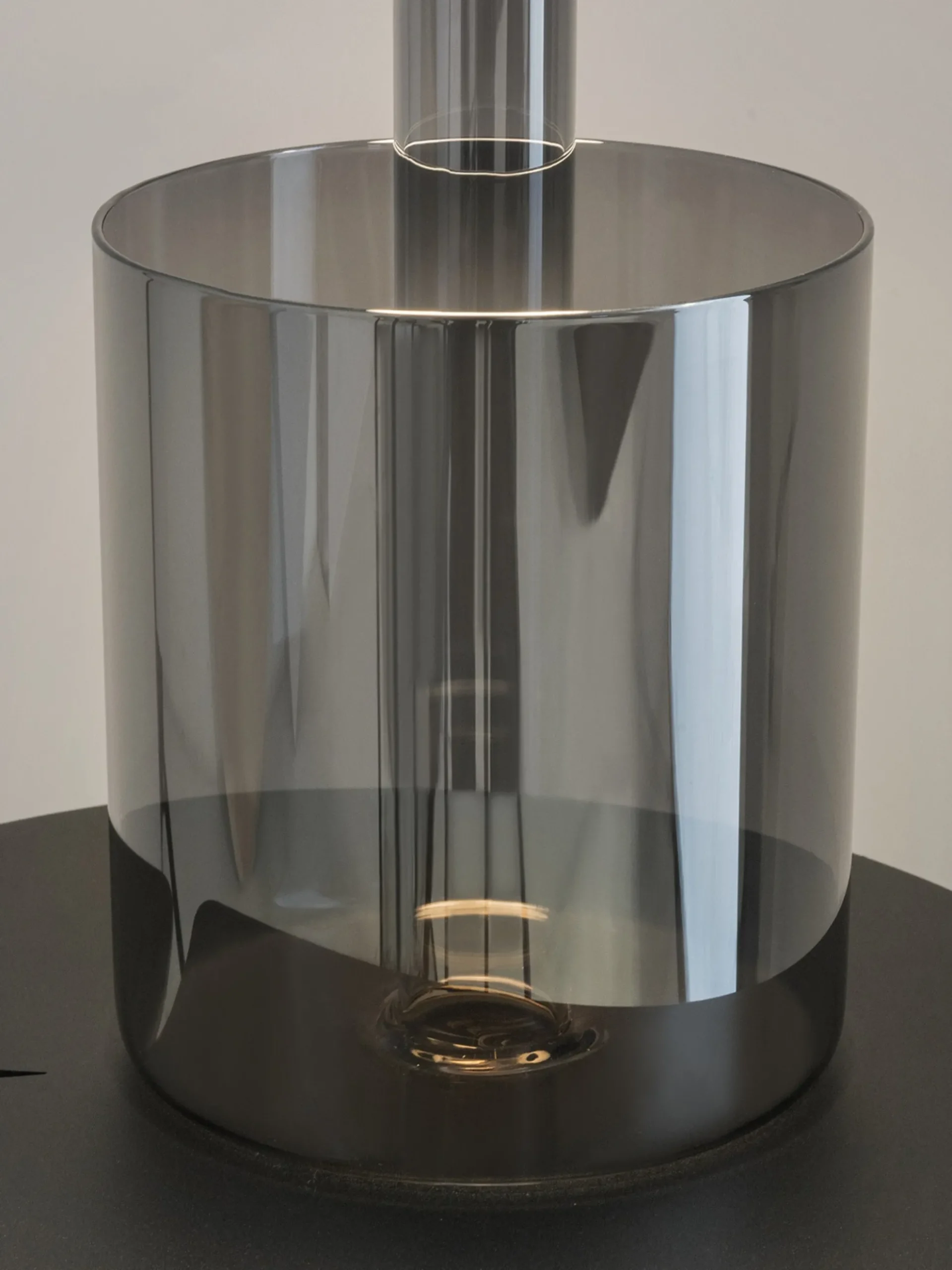 Lampada da tavolo piccola a LED con luce regolabile AI Collaboration