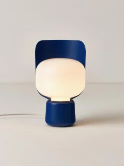 Lampada da tavolo piccola fatta a mano Blom