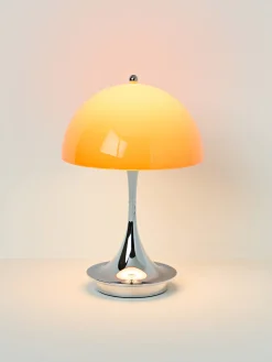 Lampada da tavolo piccola portatile a LED Panthella 160, design Verner Panton