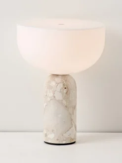 Lampada da tavolo piccola portatile a LED con luce regolabile Kizu