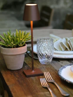 Lampada da tavolo portatile a LED con luce regolabile Poldina Pro Micro