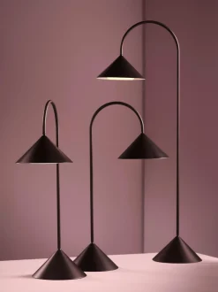 Lampada da tavolo portatile da esterno a LED con luce regolabile Grasp