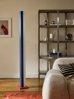 Lampada da terra a LED con luce regolabile Naika