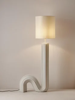 Lampada da terra di design Luomo